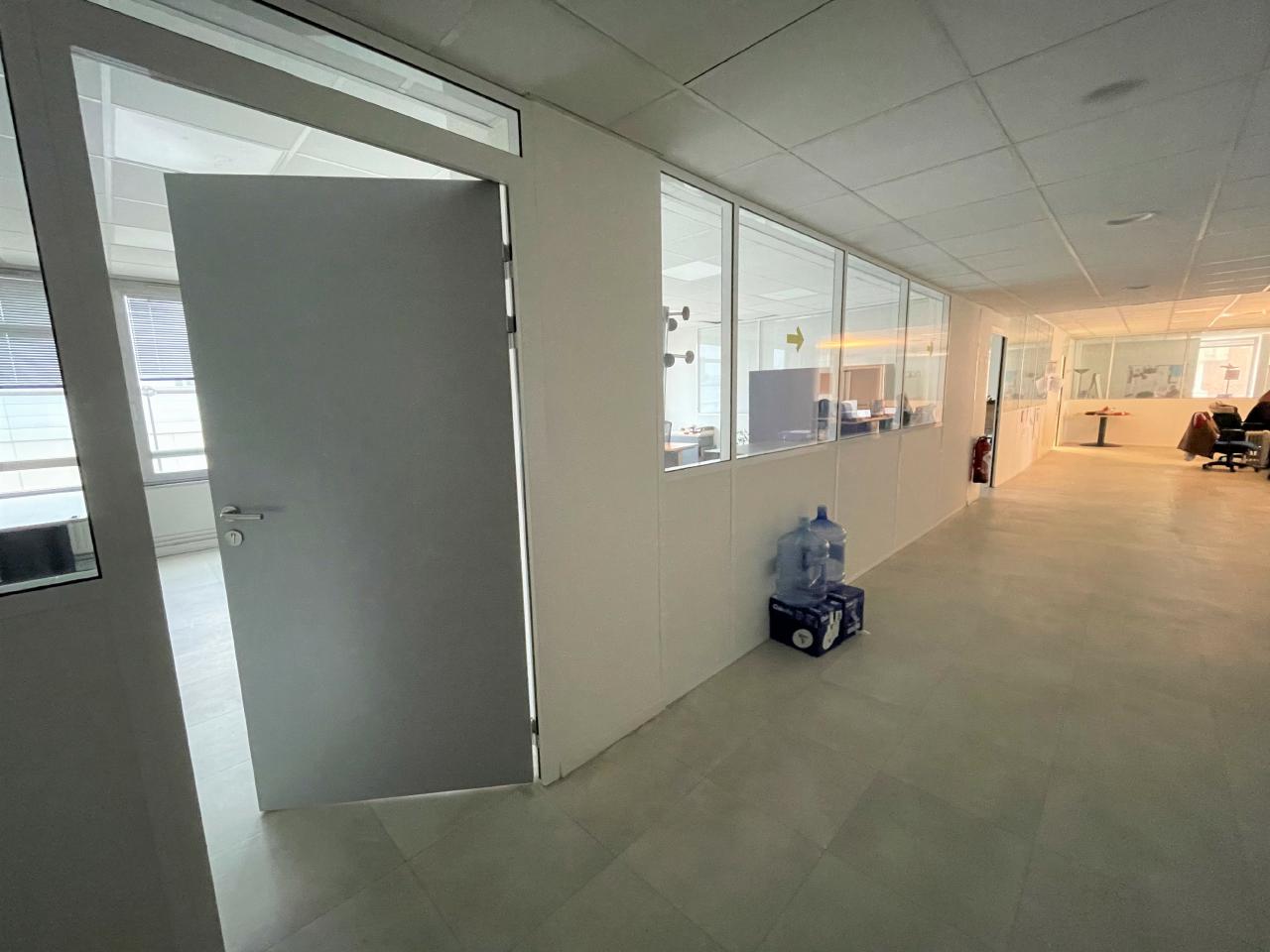 Bureau Villeneuve-d'Ascq 2369m² Location bureau Villeneuve-d'Ascq Nord OLBUR2202327 11